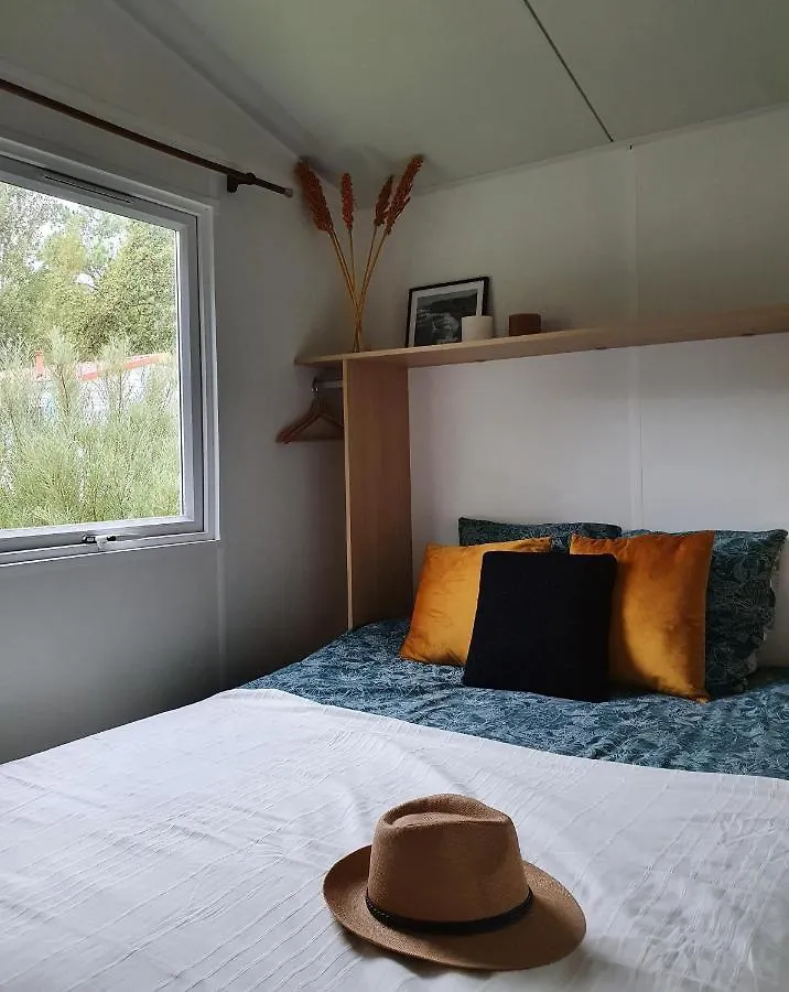 Camping Saint Laurent Ploemel 0*,  France