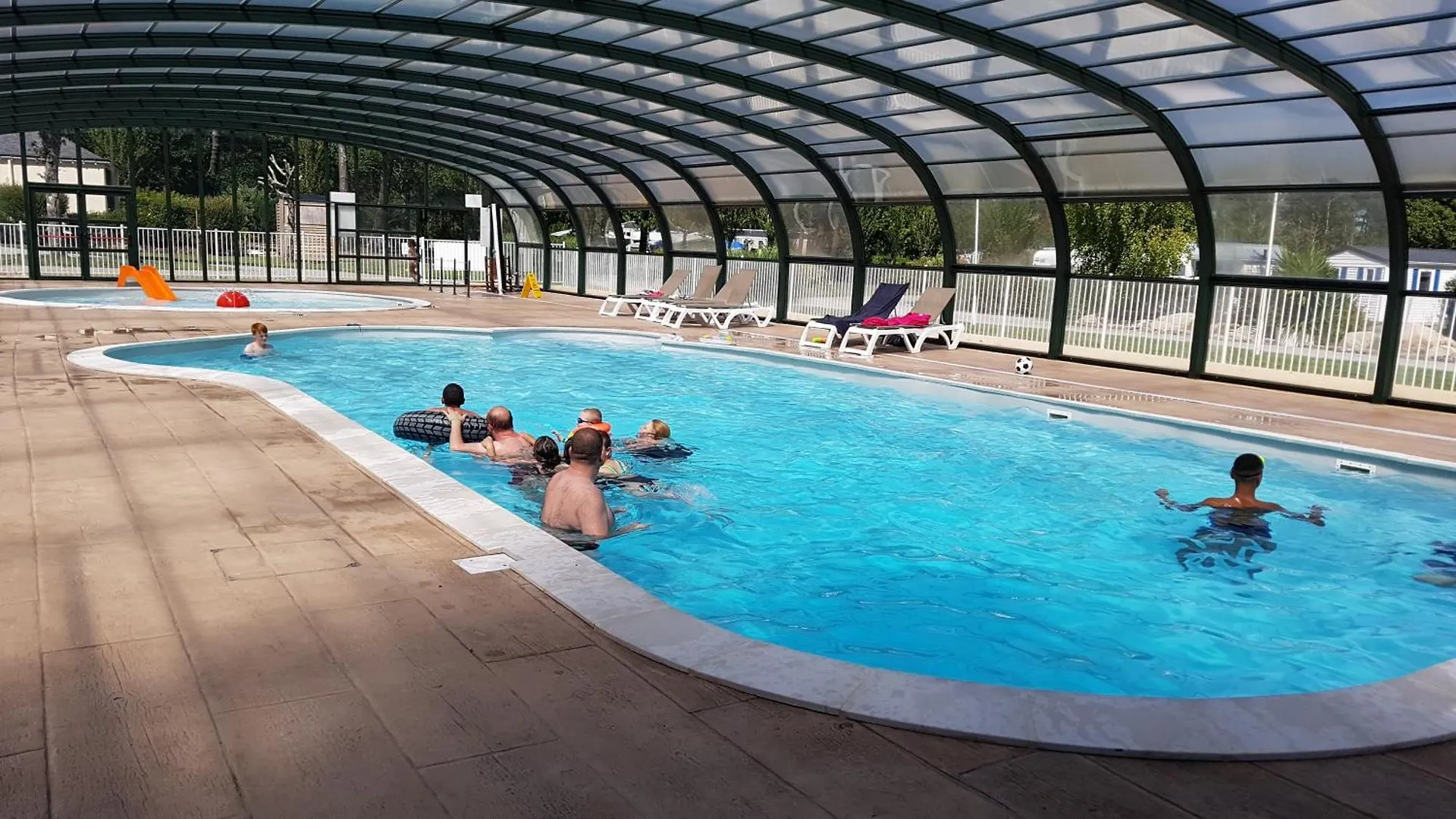 Camping Saint Laurent Ploemel 0*,  France